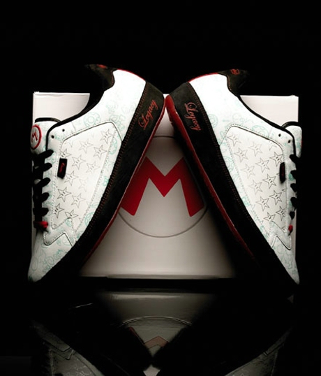 Run Athletics Nintendo Legacy LTD Shoes 0